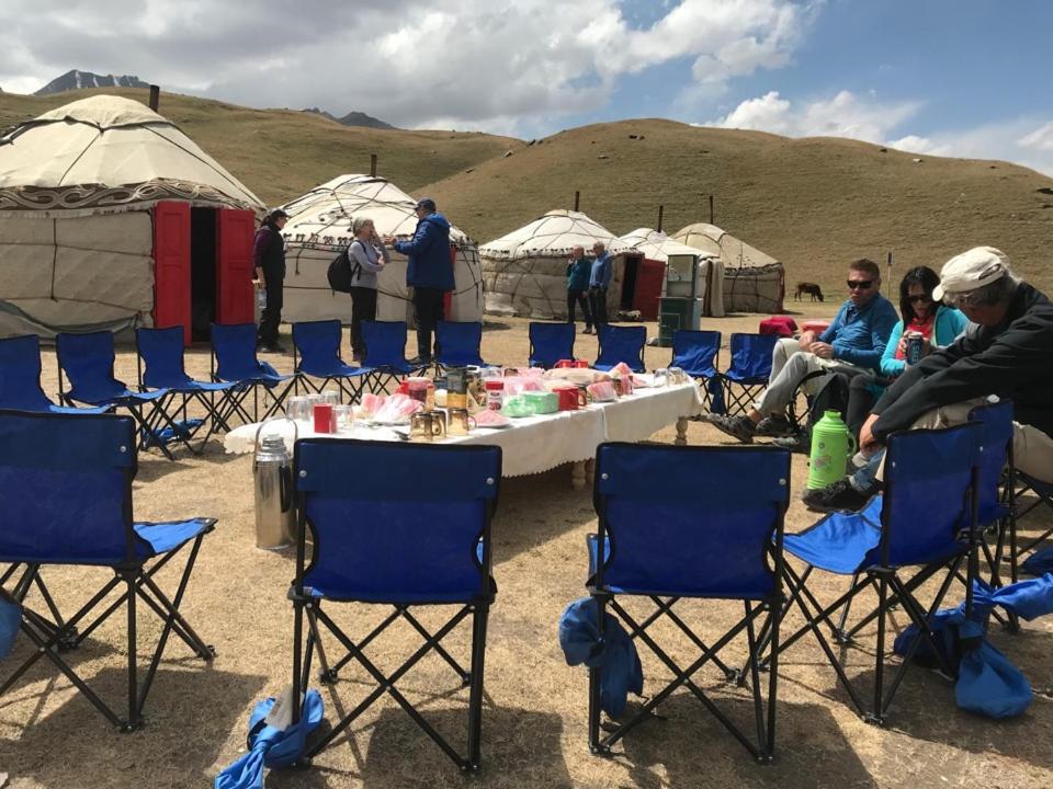 Yurt Camp Lenin Peak Hotel Kara-Kavak Bagian luar foto